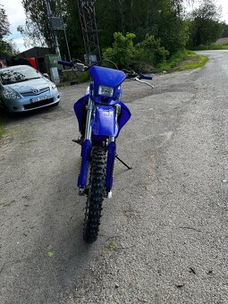 Yamaha WR400F - 3