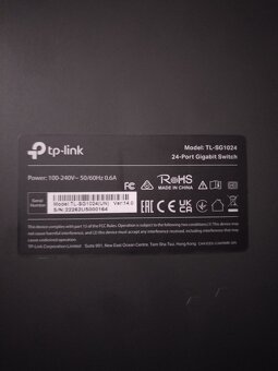 TP-Link TL-SG1024 - 3
