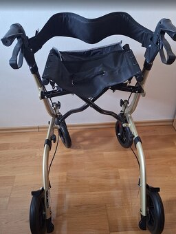 101 Š Čtyřkolové chodítko odlehčené - 3