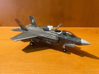 F35B LIGHTNING - model letadla 1:72 - 3