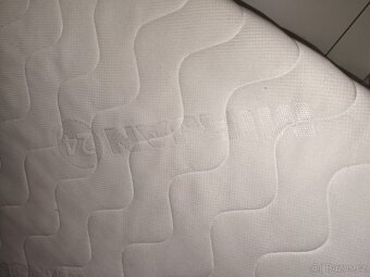 Postel bílá s matrací - 3