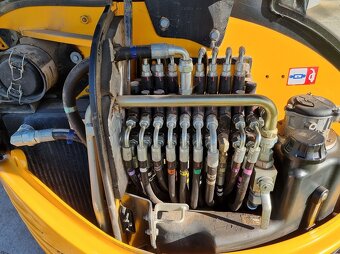 JCB 8025 ZTS 2150mth - nulová otoč - 3