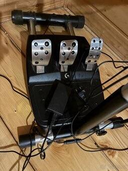 volant Logitech G923 Driving Force pro PC/Xbox - 3