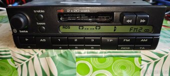 Originální autorádio VW BETA 4  zelený - 3