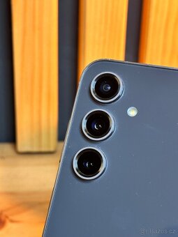 Samsung Galaxy S23 FE 8GB/256GB - 3