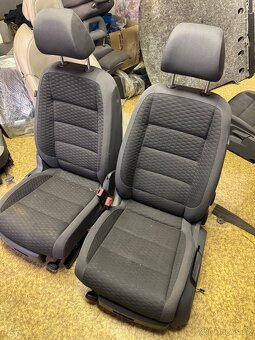 Sedačky VW Touran - 3