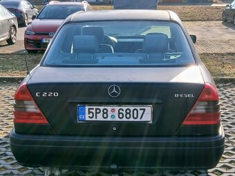 mercedes  C 220 D - 3