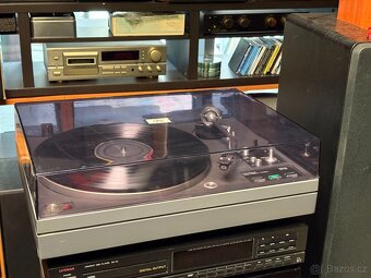 Gramofon Tesla MC 400 - 3