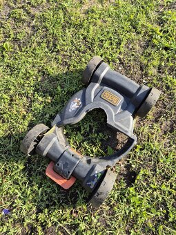 Strunová sekačka BlackDecker - 3