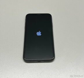 Apple iPhone 11 128GB - 3