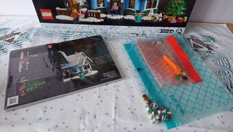 Lego 10293 Santova návštěva - 3