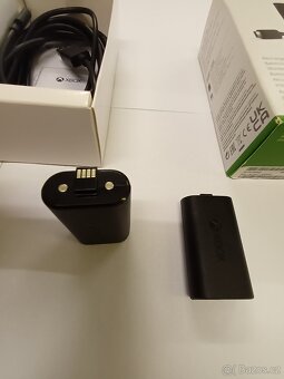 Originální baterie do ovladače na Xbox One - 3