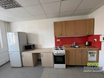 Pronájem, Rodinné domy, 180 m2 - Staré Město, ev.č. 02874 - 3