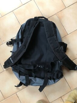 batoh 25l outdoor - šedý - NOVÝ - 3