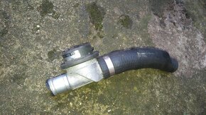 EGR ventil Mercedes-Benz M111 200K 230K - A0021404360 - 3