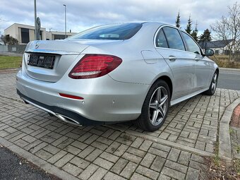 E 400d 4matic AMG line 250kW pouze 59 tKm - 3