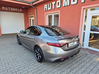 Alfa Romeo Giulia 2.0 Turbo Veloce - 3