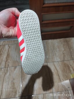 Adidas - 3
