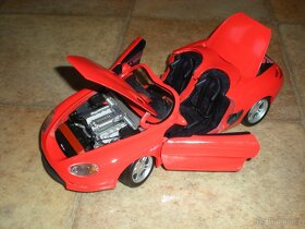 prodám modely 1/18 - 3