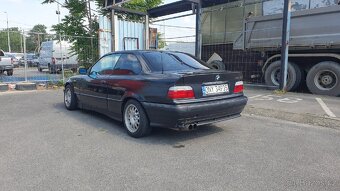 Bmw e36 coupe - 3