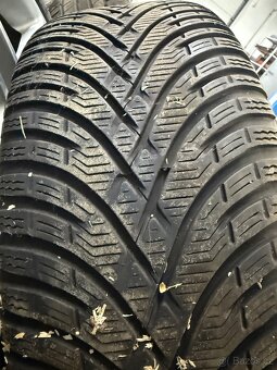 Mercedes W204 r17 255/45 - 3