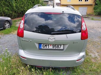 Mazda 5. Benzin 1,8 na náhradní díly. - 3