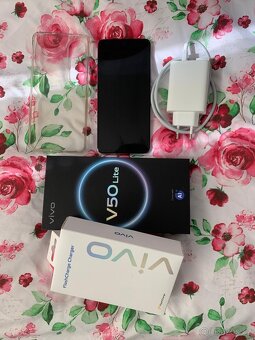 Vivo V50 Lite - 3