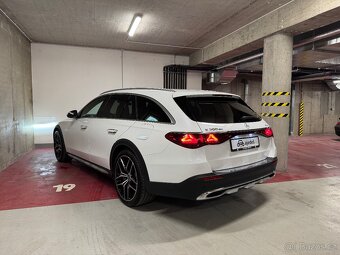 Mercedes-Benz E300de All-Terrain/r. 2024/plná záruka/10 tkm - 3