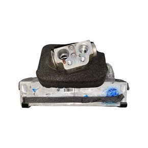 Výparník vložka topení 7P0820101 VW Touareg 7P r.v. 2014 - 3