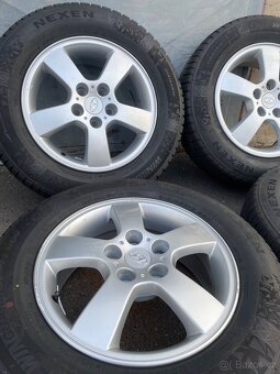 Originál Hyundai 5x114.3 R16 215/65/16 - 3