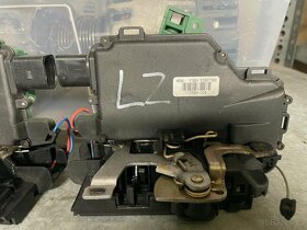 Octavia 1 originální zámky levý, pravý zadní záruka - 3