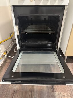 Plynový sporák s troubou - 3