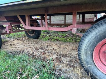 Sklopný vlek za traktor - 3