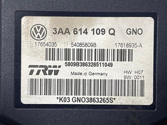 Řídící jednotka ABS 3AA614109Q VW Passat B7 r.v. 2011 - 3