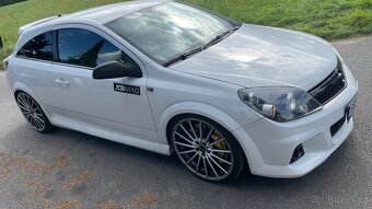 Opel Astra H OPC Nürburgring edition - 3