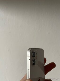 Apple iPhone 128 GB bílý, baterie 100% - 3