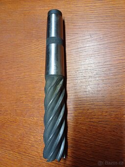 Frézy válcové čelní ČSN 222142 - 3