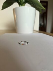 stříbrný prsten s barevnými kamínky - 3