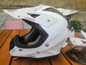 Dětská helma na motokros - 3