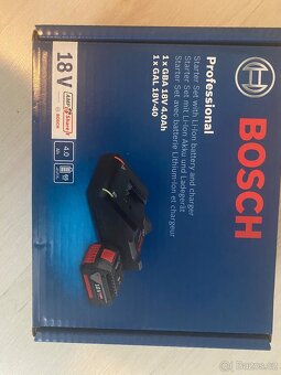 Bosch baterie + nabíječka - 3