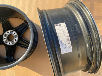 MERCEDES BENZ HLINIKOVÁ KOLA 19" 156 401 06 00 - 3