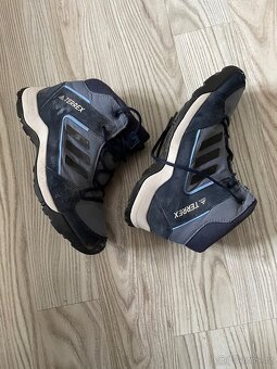 Dětské, kotníčkové boty Adidas Terrex.Velikost 35-36 - 3