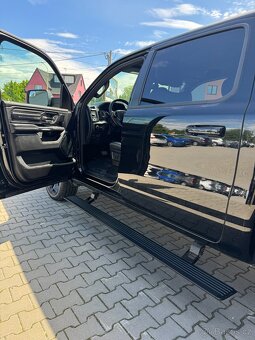 Dodge Ram, LIMITED, 2022, nehavarovaný - 3