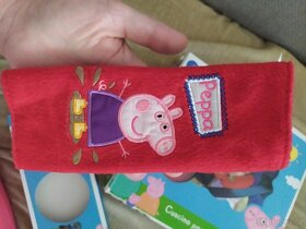 Dětský cestovní polštářek kolem krku Peppa pig - 3
