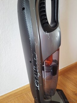 Tyčový vysavač Philips PowerPro Duo - 3