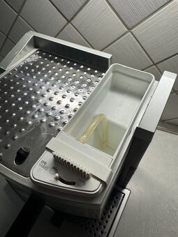 Pákový kávovar Delonghi - 3