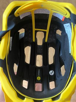 Cyklistická přilba POC Axion Race MIPS - 3
