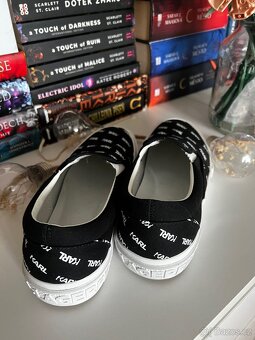 Nové bity Karl Lagerfeld, velikost 38 - 3