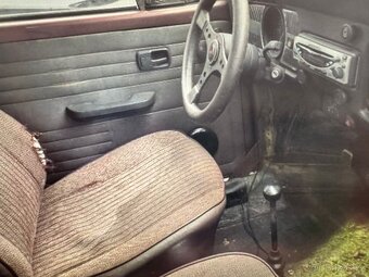 Volkswagen New Beetle - 3