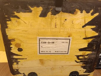 stará bedna na náboje - 3